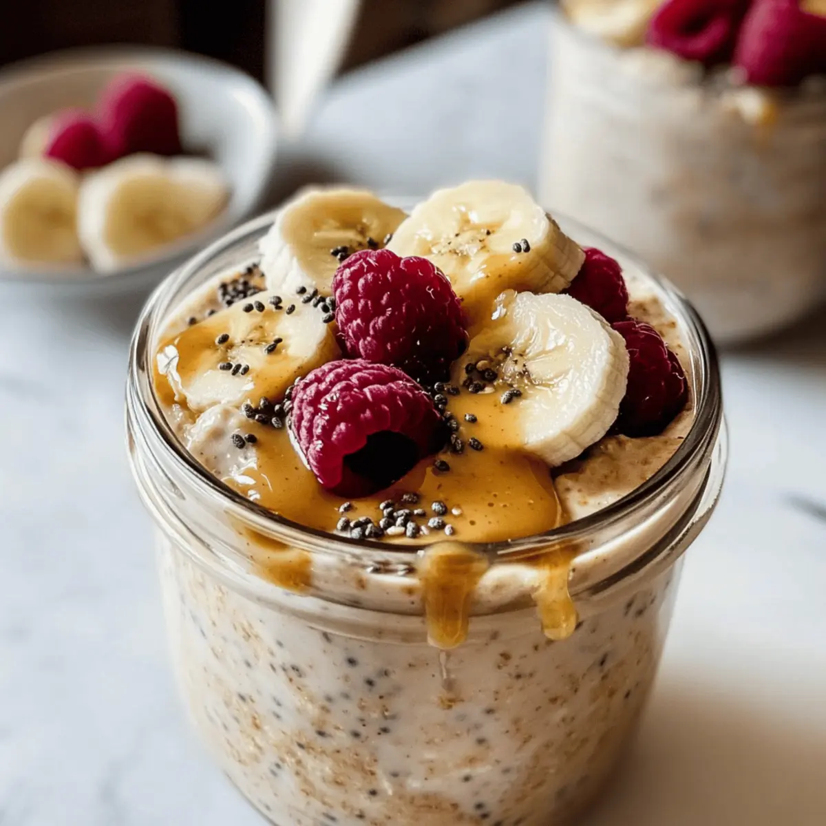 Cremige Erdnussbutter Overnight Oats für den Morgen