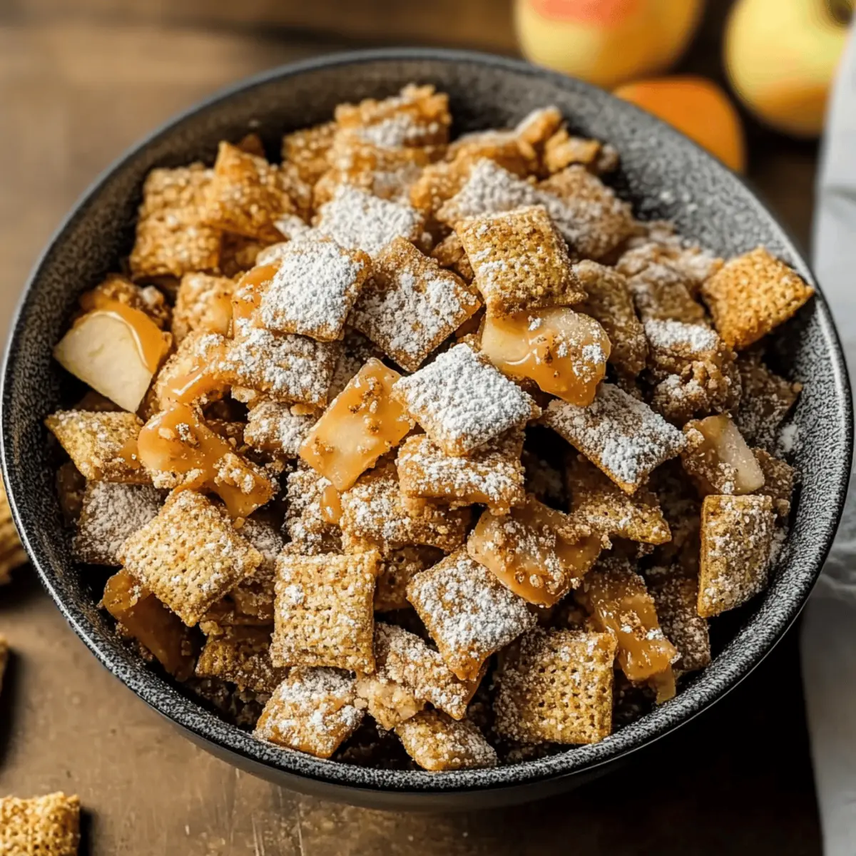 Der Ausgang: Karamell-Apfel Puppy Chow Rezept