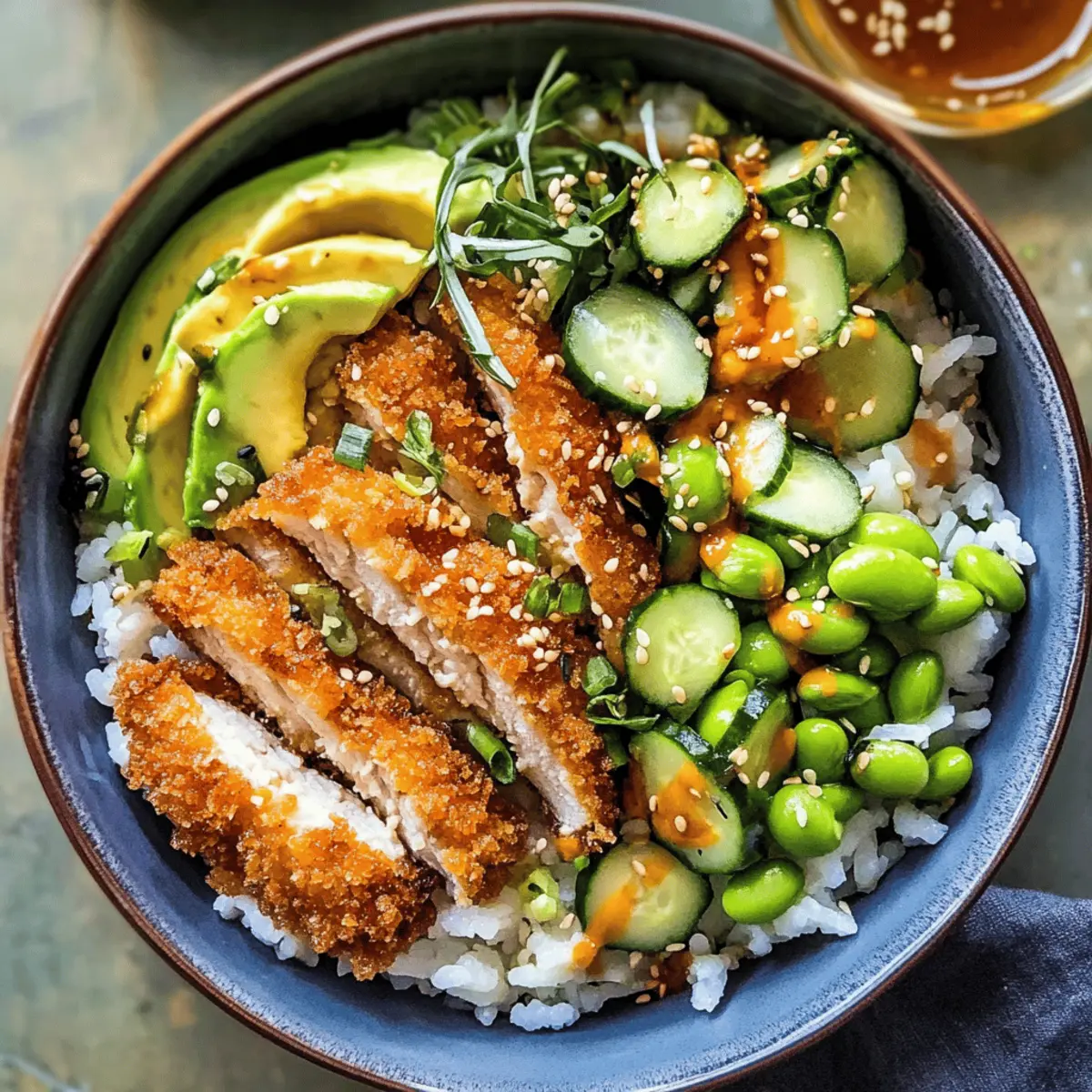 Krosse Chicken Katsu Bowls für die ganze Familie
