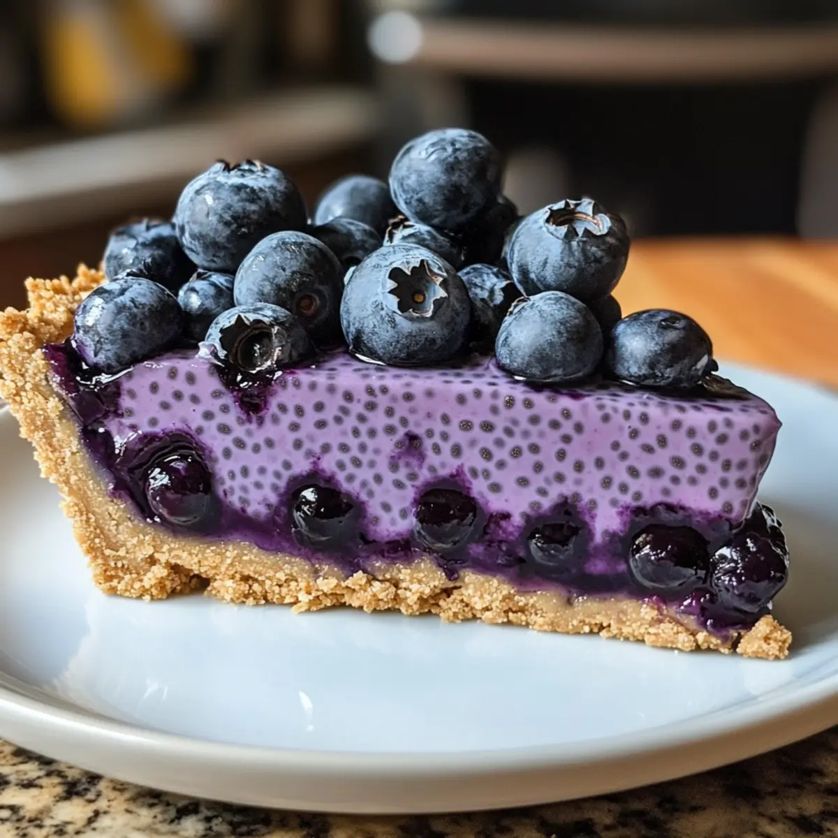 No-Bake Heidelbeer-Chia-Samen-Torte für heiße Tage