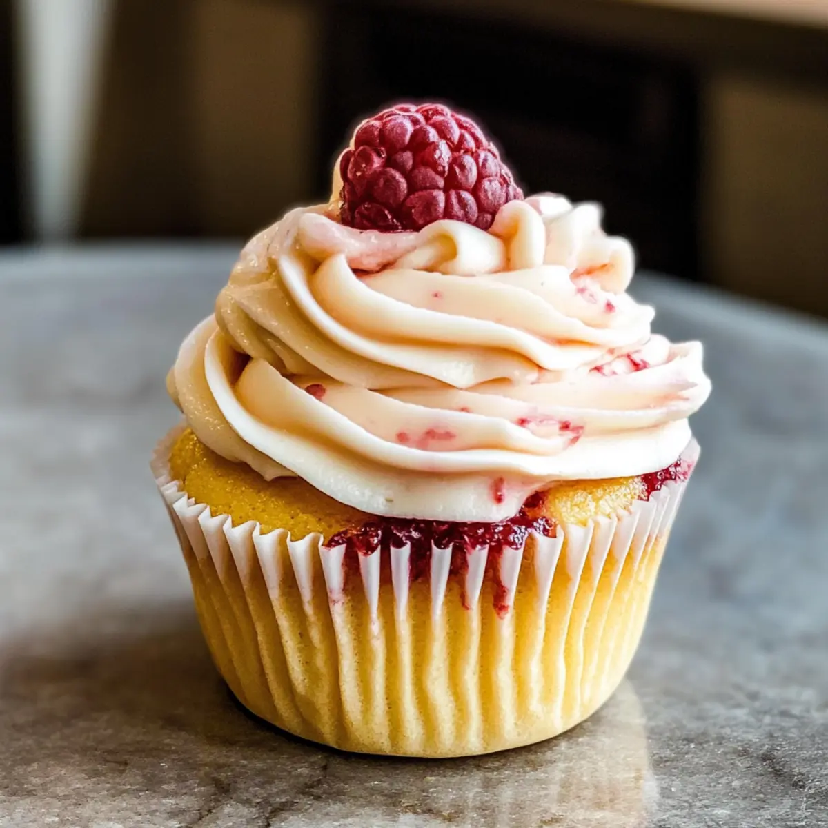 Zitronen- und Himbeer- Muffins für den perfekten Frühlingsgenuss