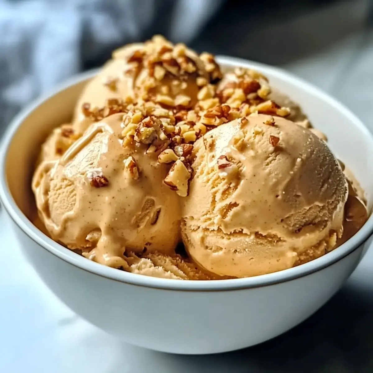 Erdnussbutter Hüttenkäse Eiscreme leicht gemacht