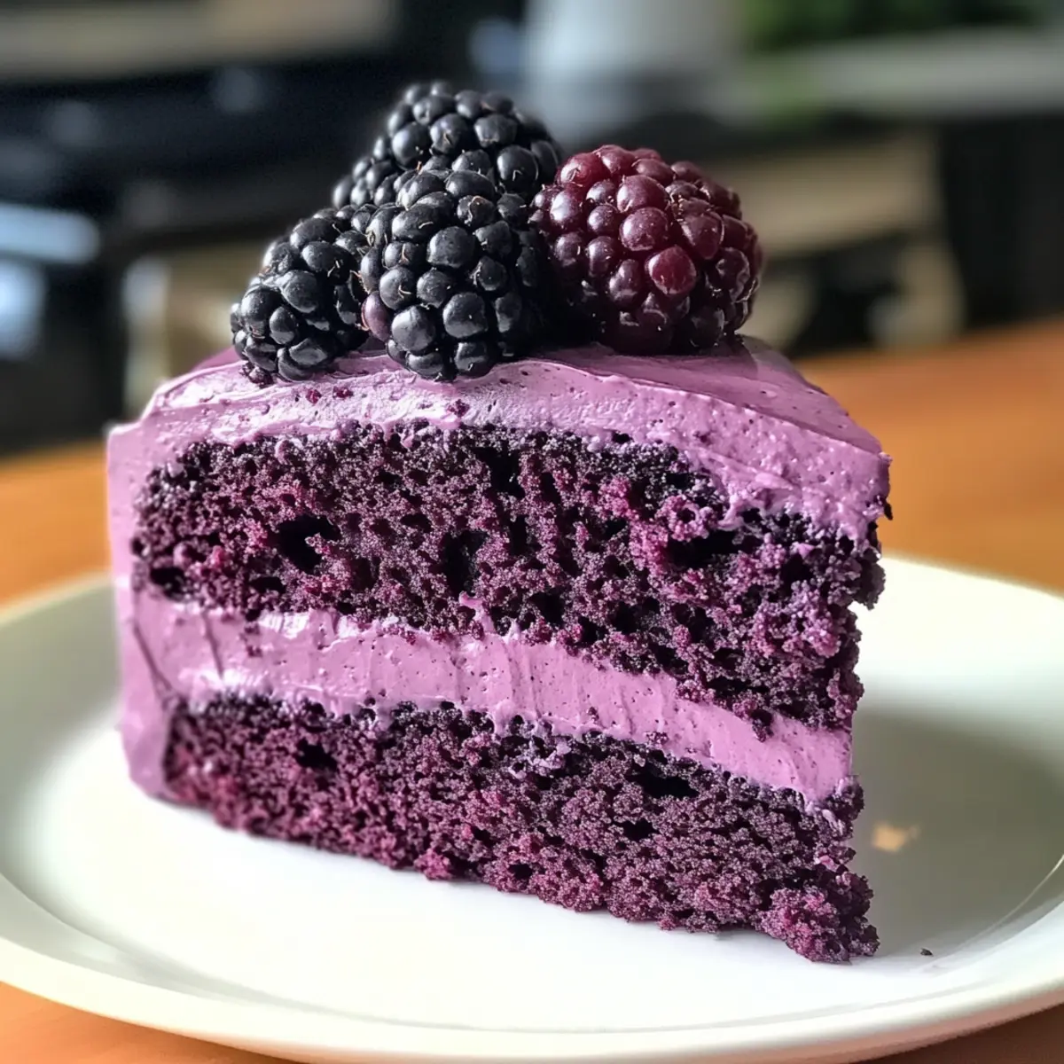 Brombeer-Samtkuchen-Glück für den perfekten Sommer