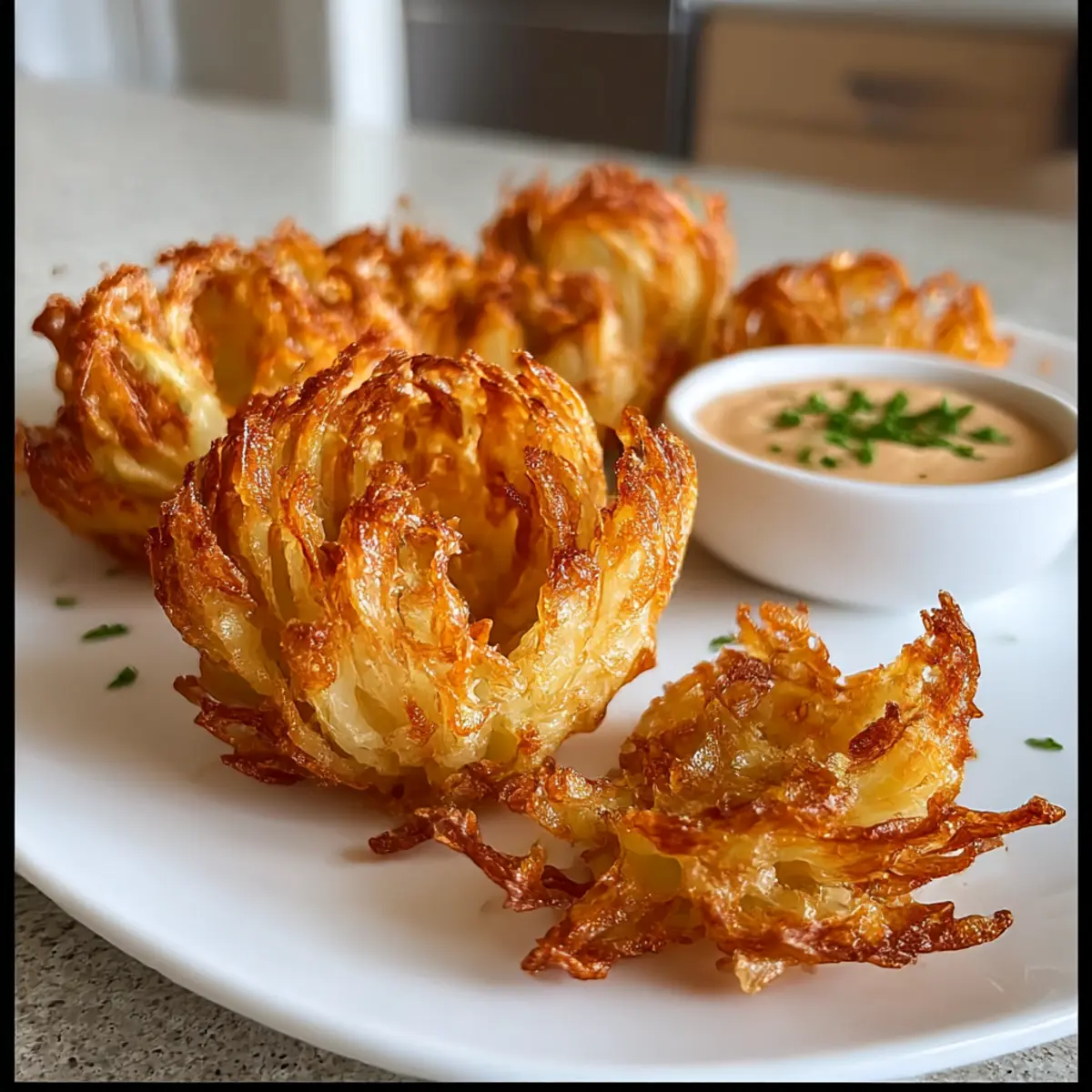 Crispy Mini Blumenzwiebeln im Air Fryer genießen